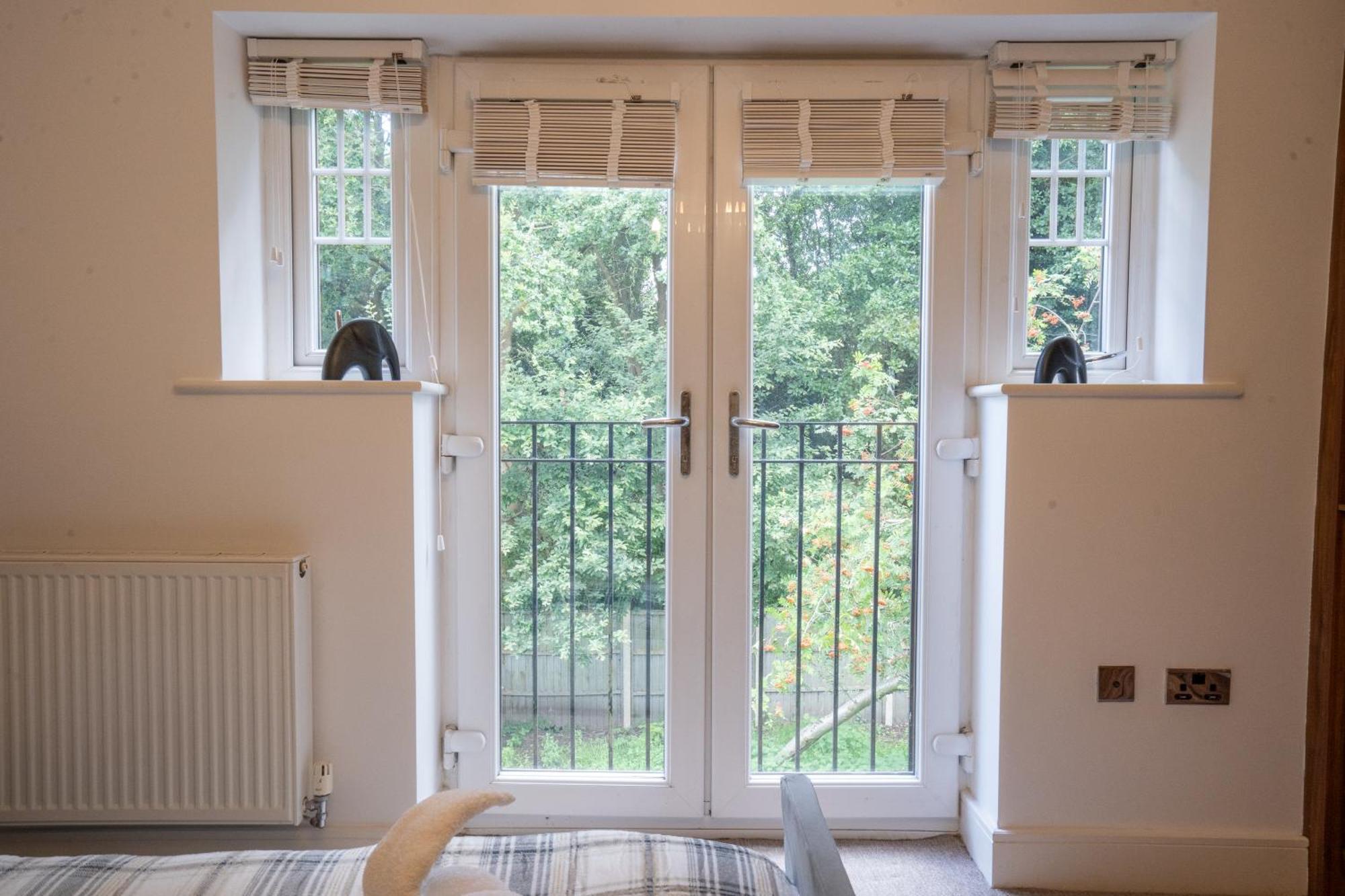 Vila Emirates House, Luxe 5 Bed, With King Sized Beds, Next To Aiport & Nec, Jlr 5 Mins Marston Green Exteriér fotografie