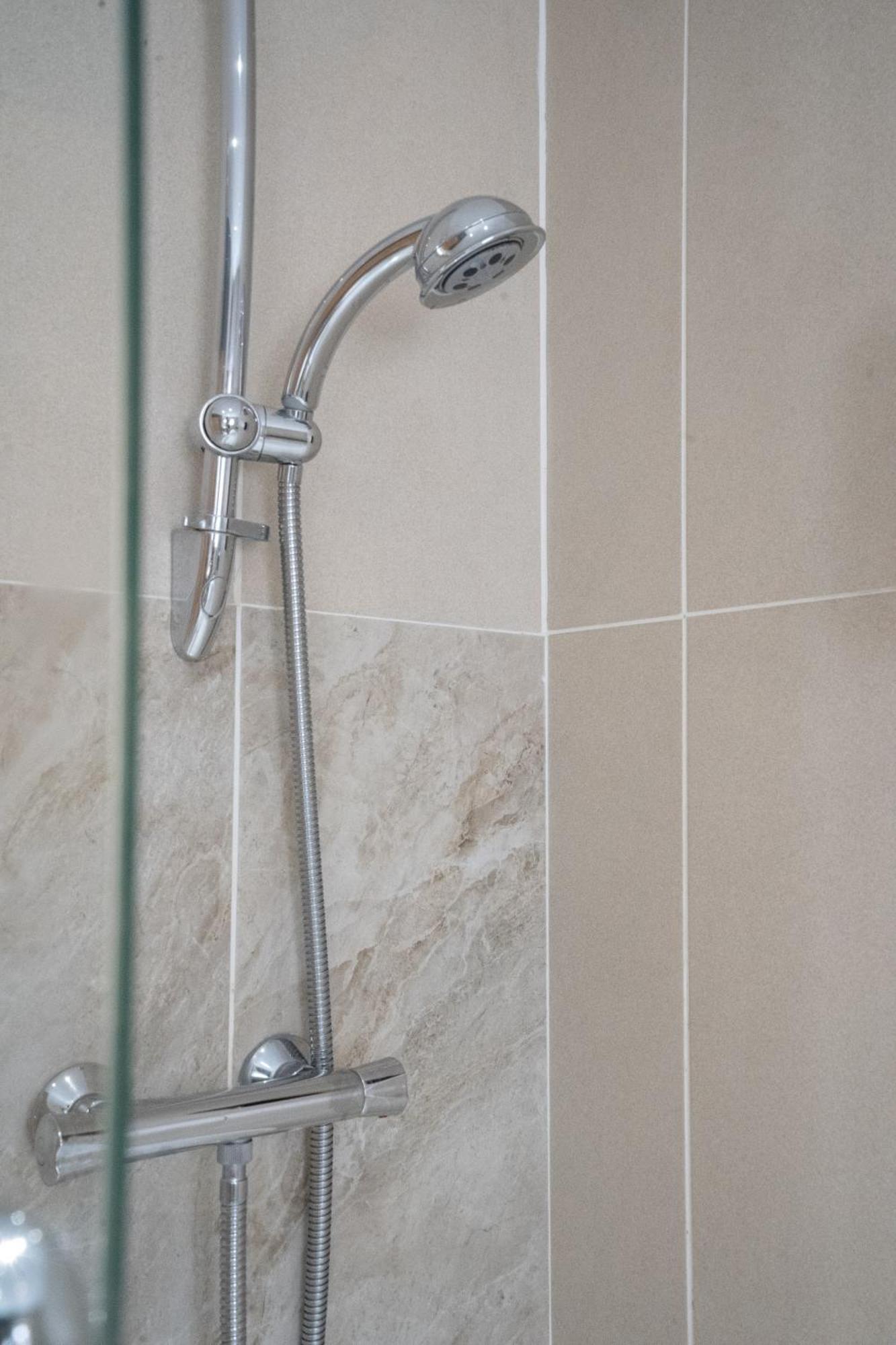 Vila Emirates House, Luxe 5 Bed, With King Sized Beds, Next To Aiport & Nec, Jlr 5 Mins Marston Green Exteriér fotografie